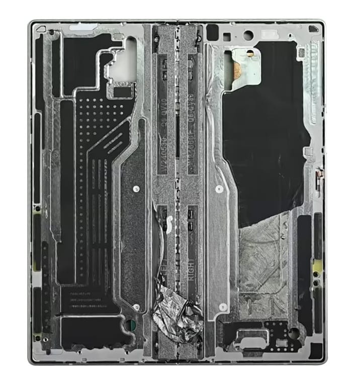 Samsung Z FOLD 6 Middle FREEM